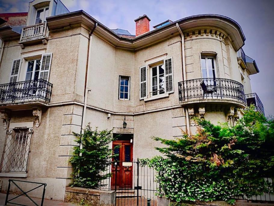 Apartment Cosy, Hyper Centre D'aix, Vue Montagnes, Proche Thermes Aix-les-Bains