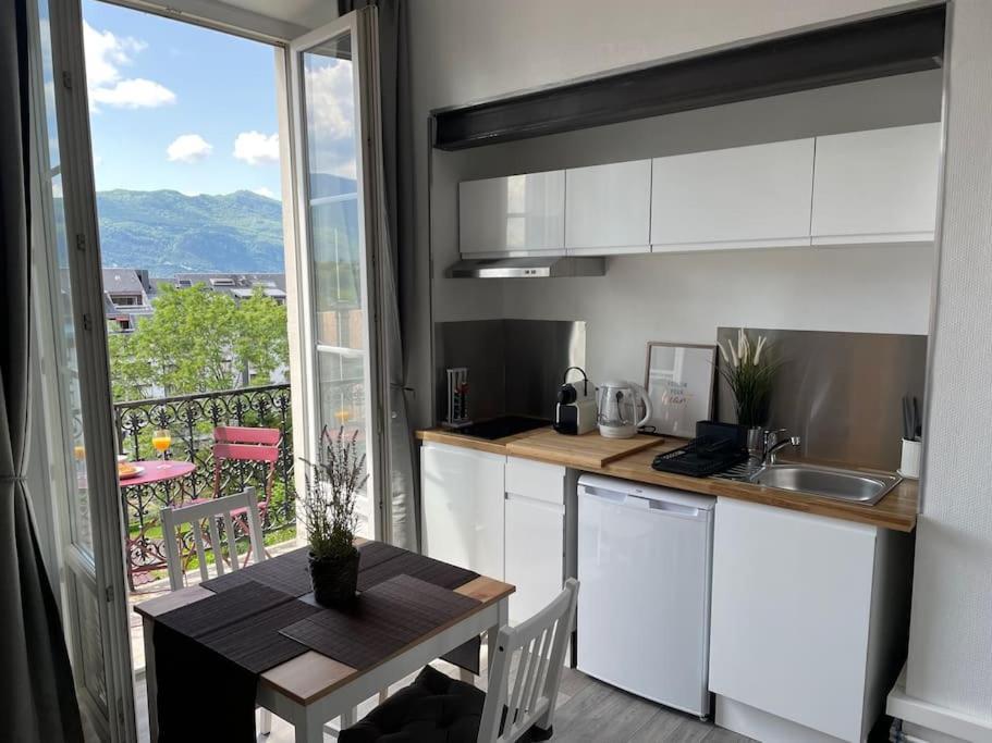 Cosy, Hyper Centre D'aix, Vue Montagnes, Proche Thermes Apartment